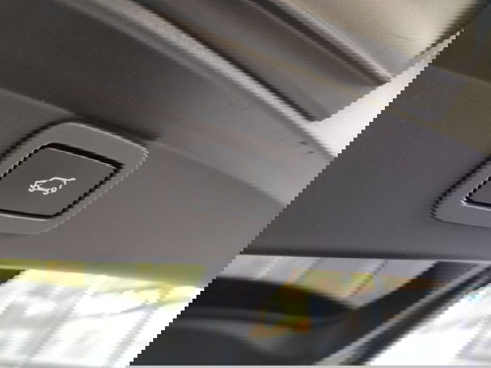 Jaguar I-Pace usata a Verbano Cusio Ossola (15)