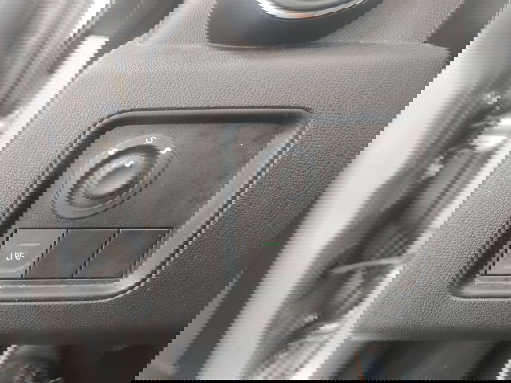 Dacia Duster usata a Roma (14)