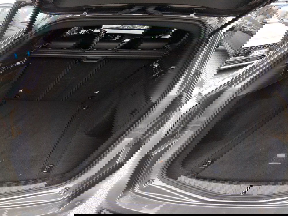 Alfa Romeo Stelvio usata a Roma (11)