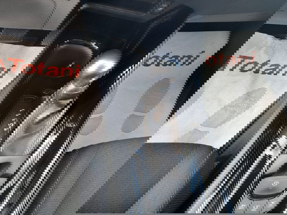 Toyota Toyota C-HR usata a L'Aquila (11)