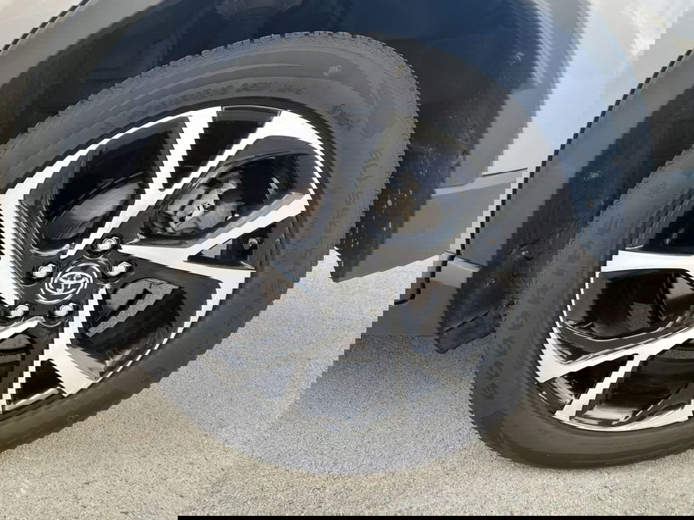 Toyota Toyota C-HR usata a L'Aquila (19)