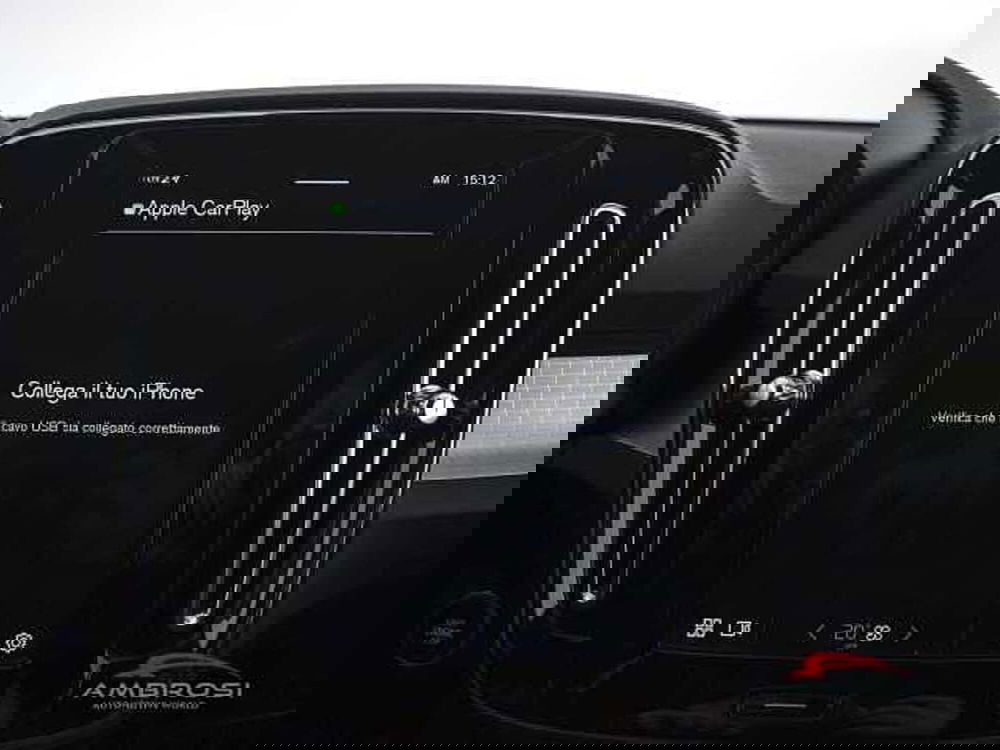 Volvo XC40 usata a Perugia (17)