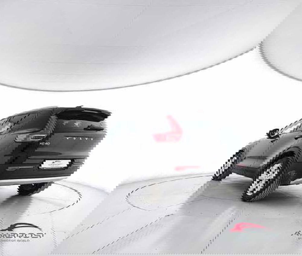 Volvo XC40 usata a Perugia (4)