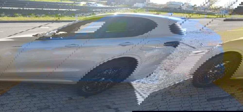 Alfa Romeo Stelvio usata a Padova (6)