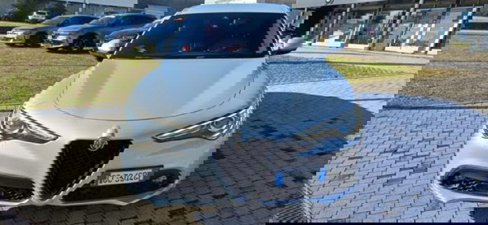 Alfa Romeo Stelvio usata a Padova (7)