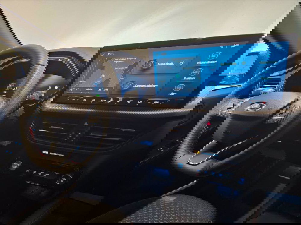 Ford Kuga nuova a Palermo (11)