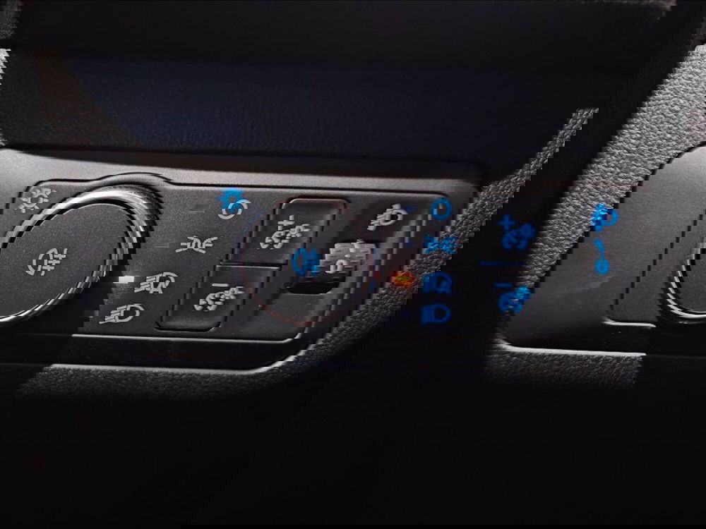 Ford Kuga nuova a Palermo (19)