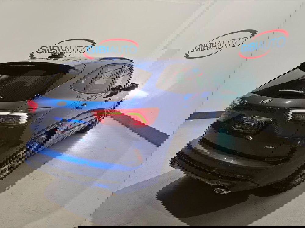 Ford Kuga nuova a Palermo (9)