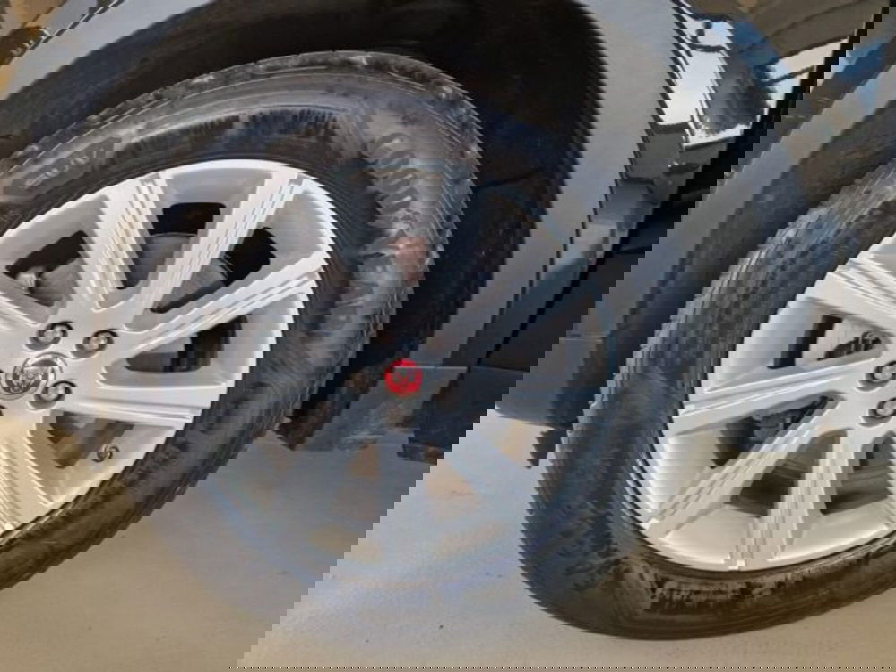 Jaguar E-Pace usata a Modena (9)