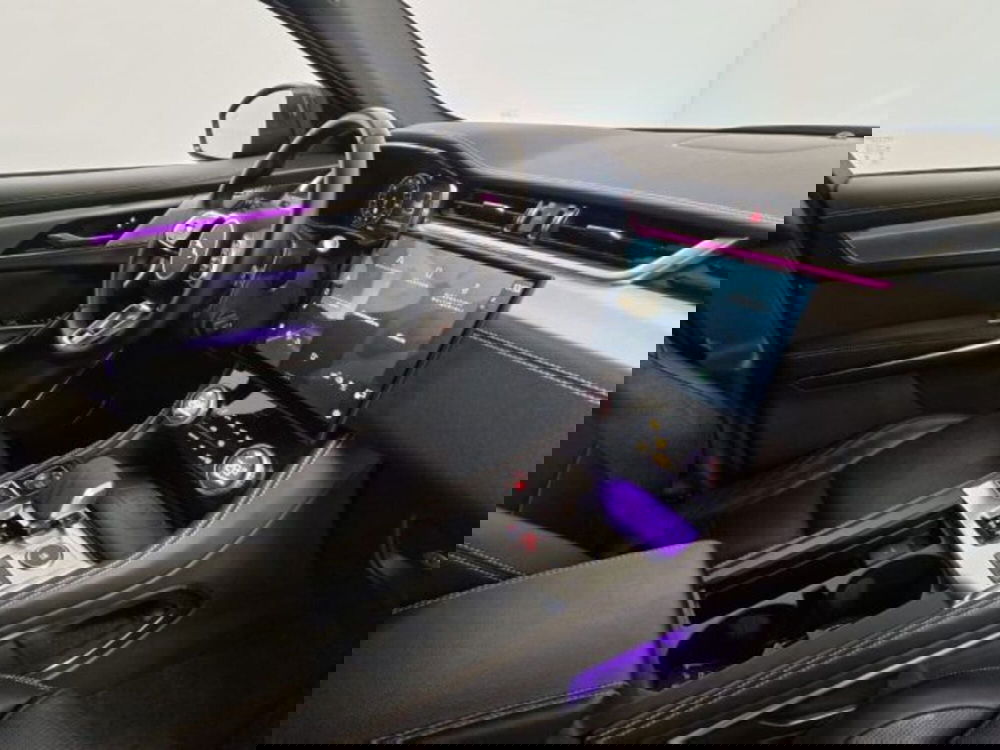 Jaguar F-Pace usata a Modena (10)