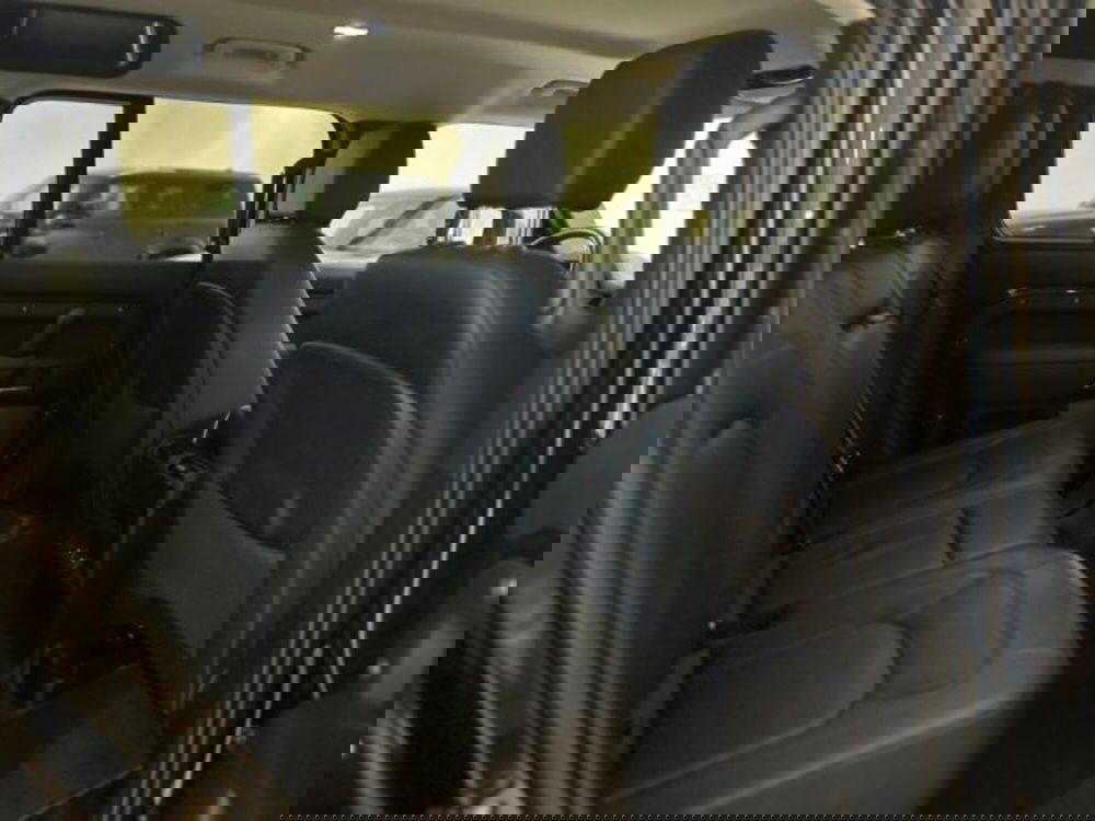 Land Rover Defender usata a Modena (4)