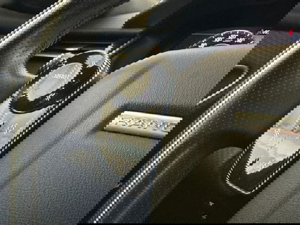 Land Rover Range Rover Velar usata a Modena (11)
