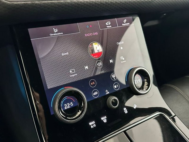 Land Rover Range Rover Velar usata a Modena (16)