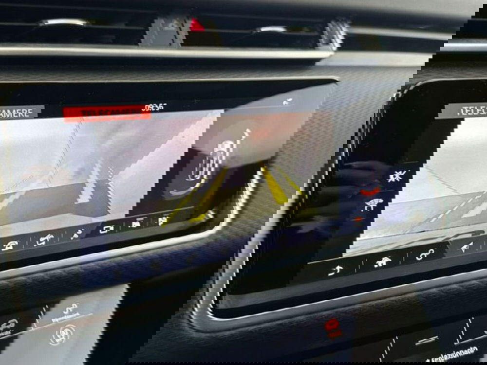 Land Rover Range Rover Velar usata a Modena (17)