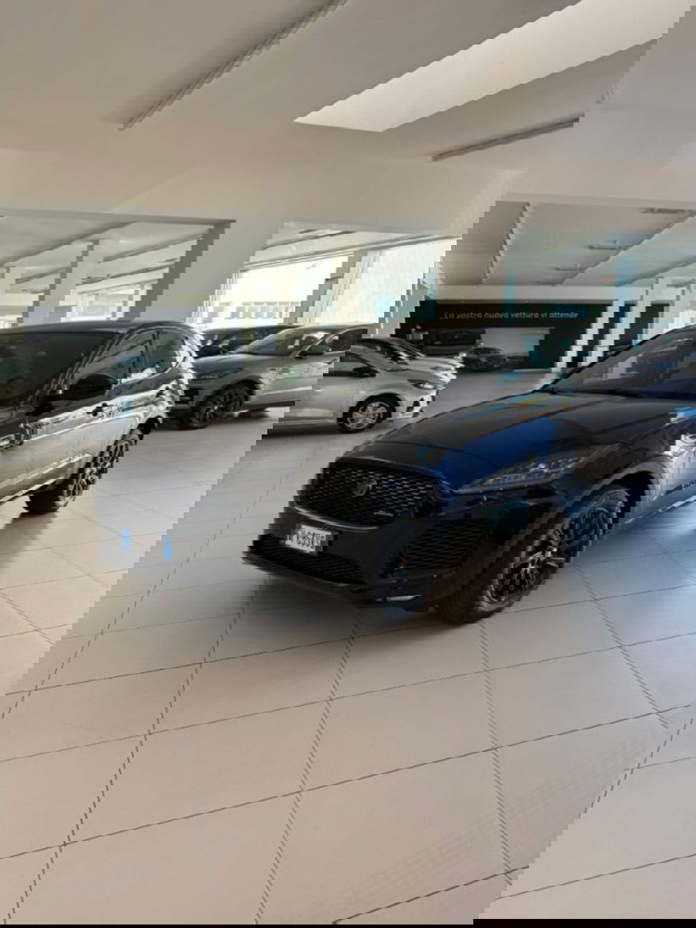 Jaguar E-Pace usata a Modena