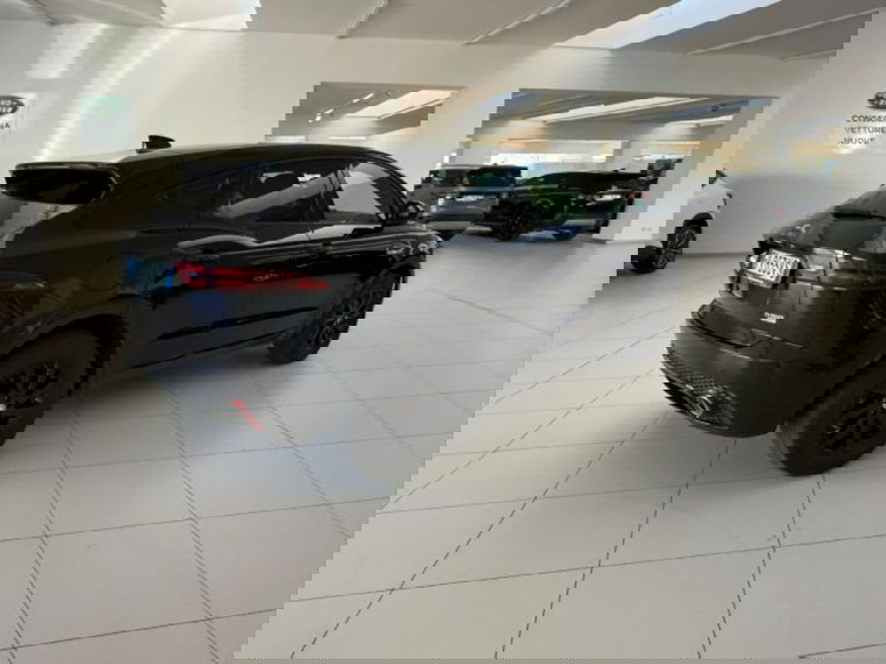 Jaguar E-Pace usata a Modena (2)