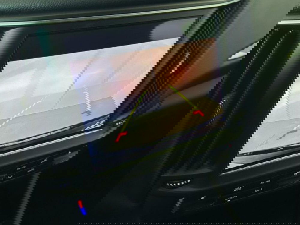 Maserati Levante usata a Modena (10)