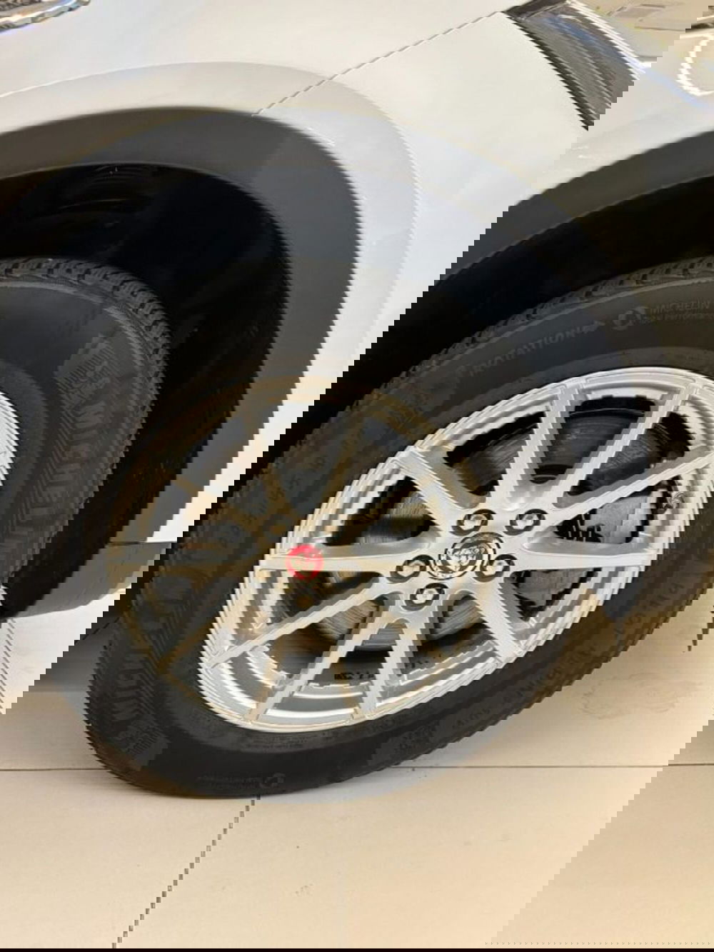 Jaguar E-Pace usata a Modena (12)