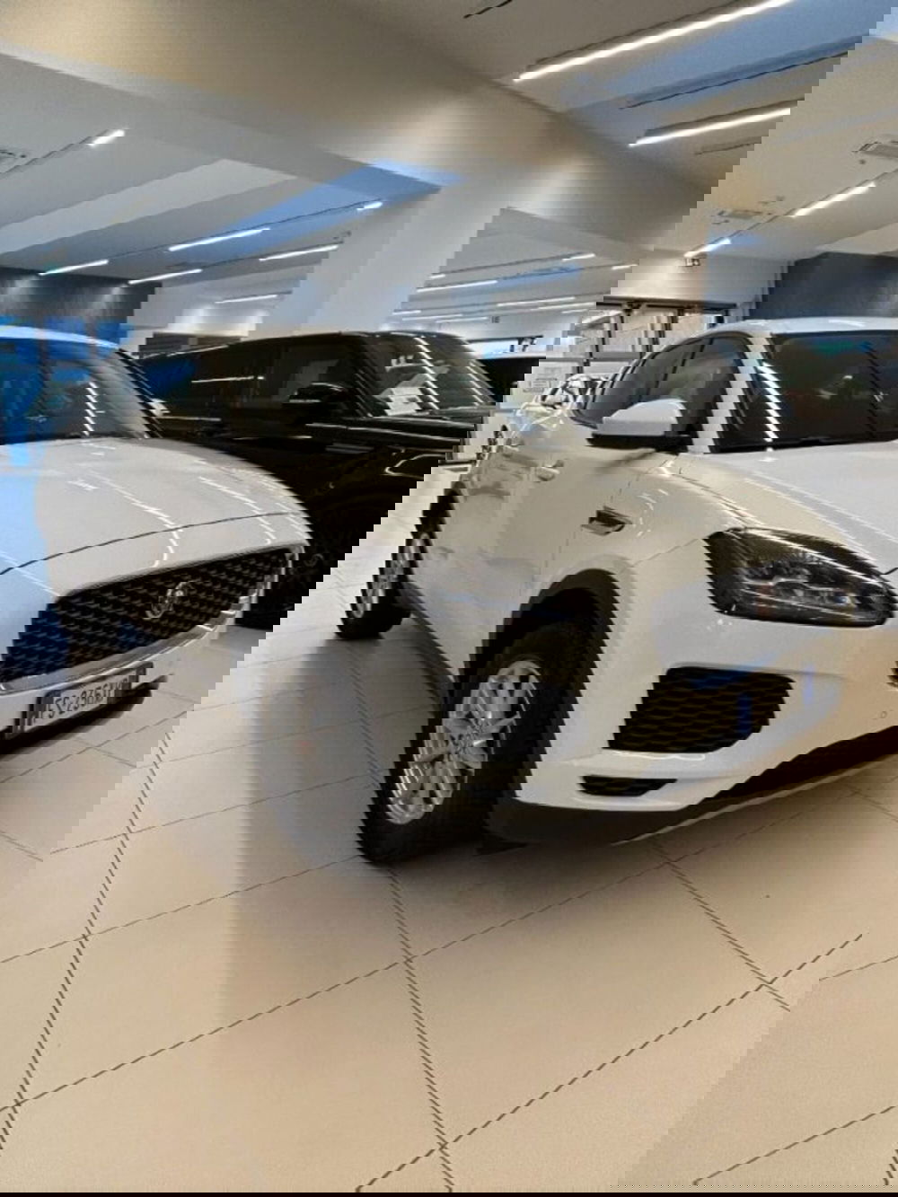 Jaguar E-Pace usata a Modena (3)