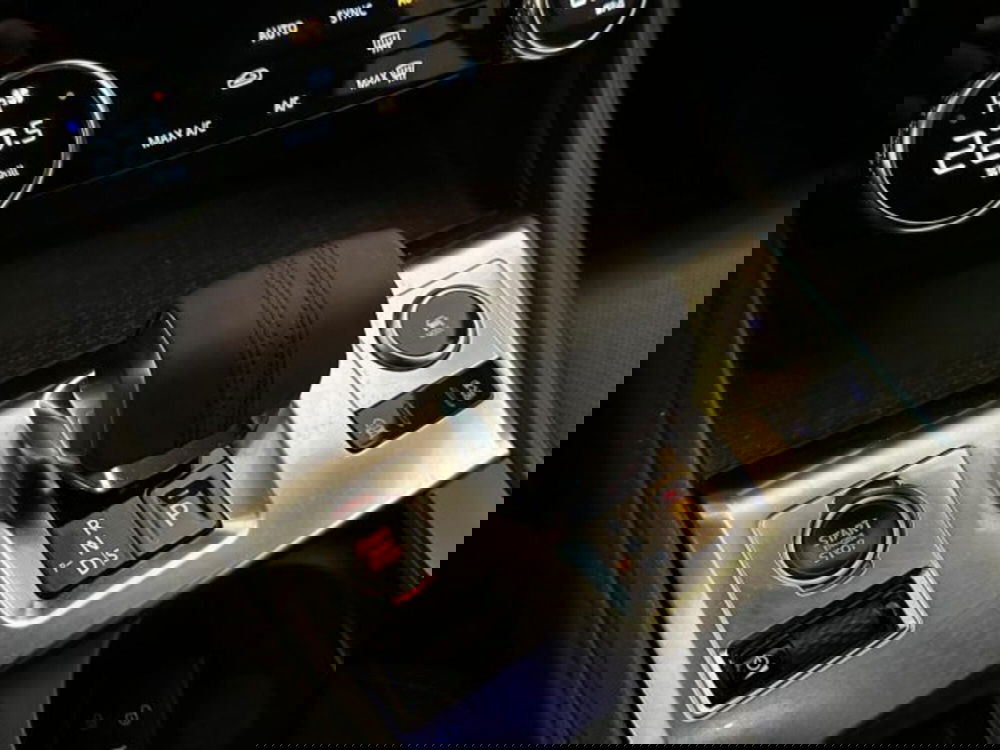 Jaguar F-Pace usata a Modena (12)