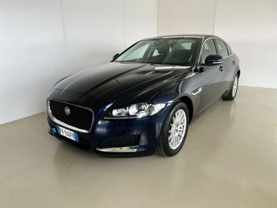 Jaguar XF 2.0 D 180 CV AWD aut. Prestige del 2017 usata a Modena