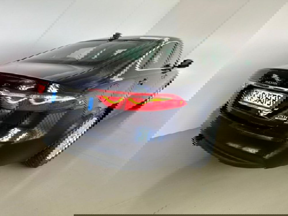 Jaguar XF usata a Modena (2)