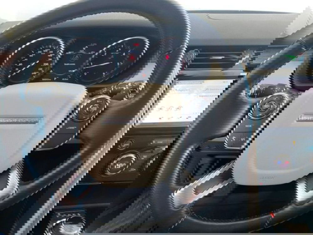 Land Rover Discovery Sport usata a Modena (12)