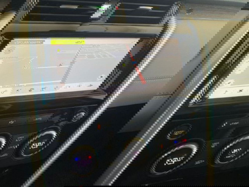 Land Rover Discovery Sport usata a Modena (5)