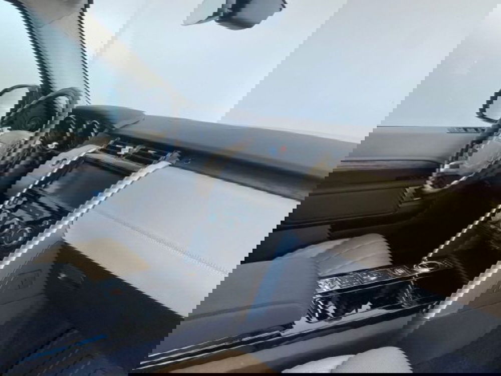 Land Rover Discovery Sport usata a Modena (6)