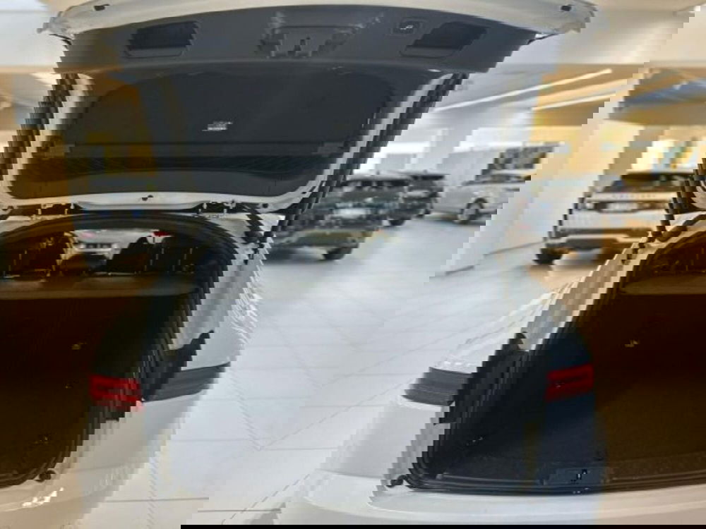 Jaguar E-Pace usata a Modena (12)