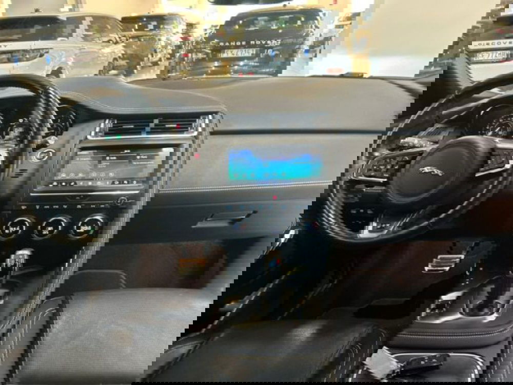 Jaguar E-Pace usata a Modena (4)