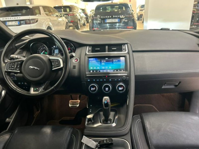 Jaguar E-Pace usata a Modena (4)
