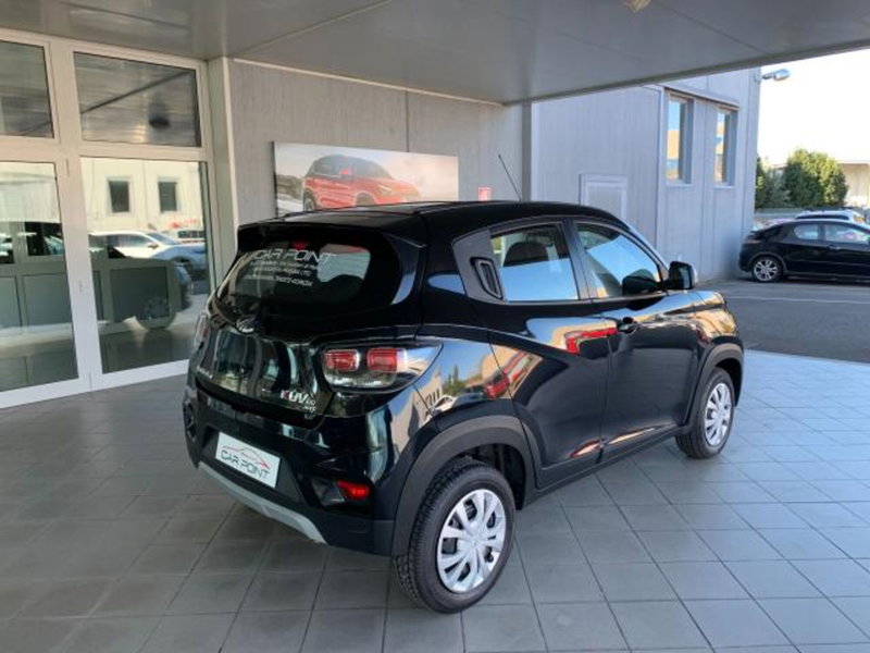 Mahindra KUV100 nuova a Trieste (5)