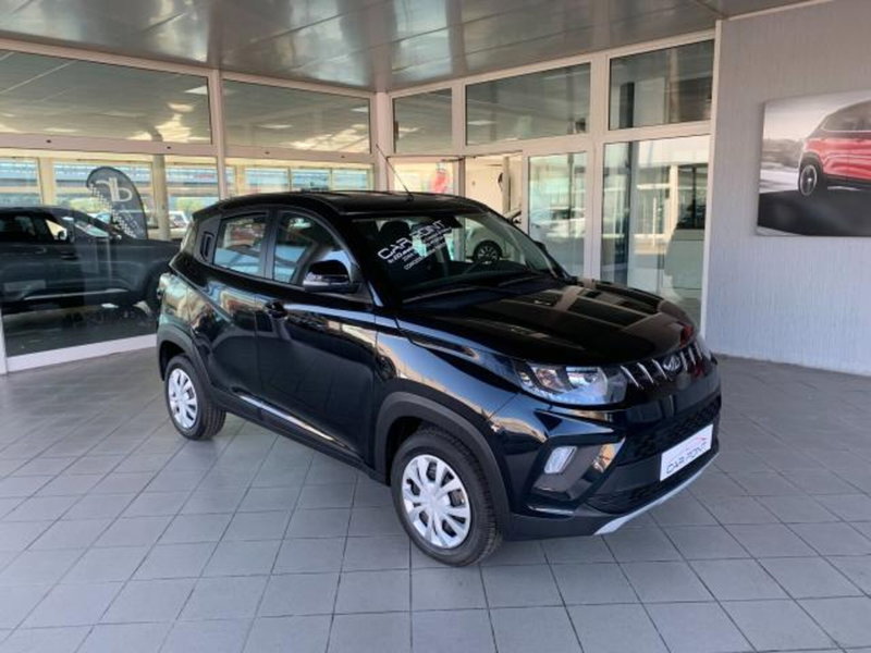 Mahindra KUV100 nuova a Trieste (7)