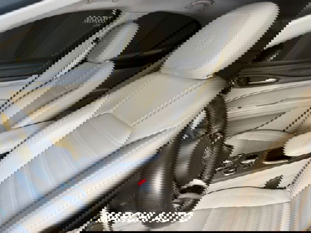 Alfa Romeo Stelvio usata a Perugia (11)