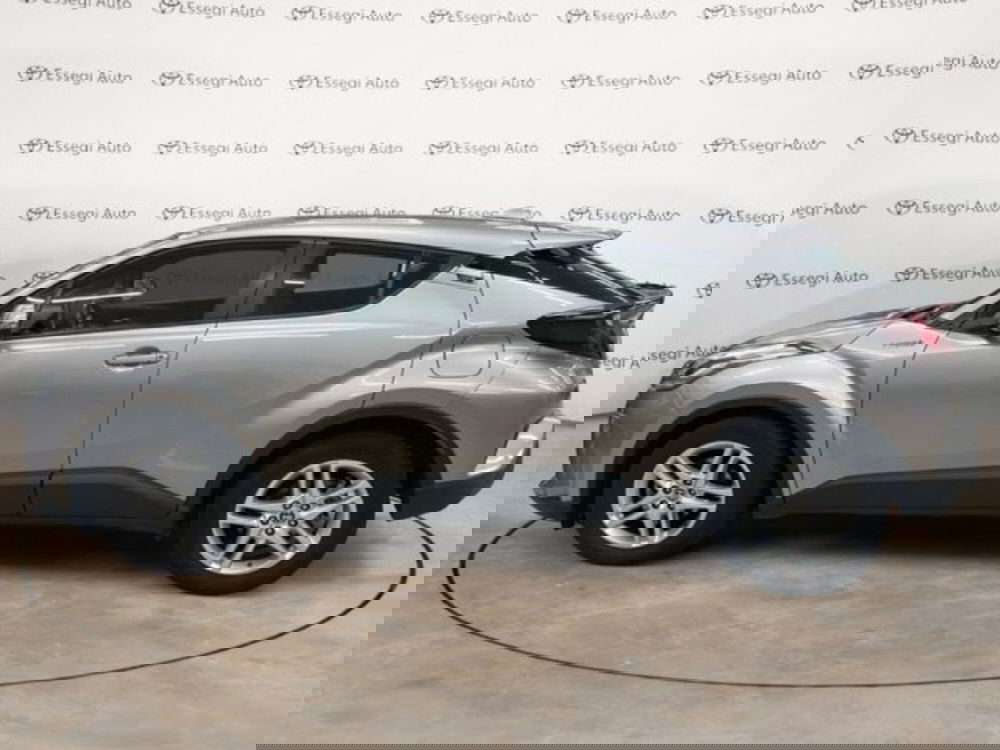 Toyota Toyota C-HR usata a Vercelli (3)