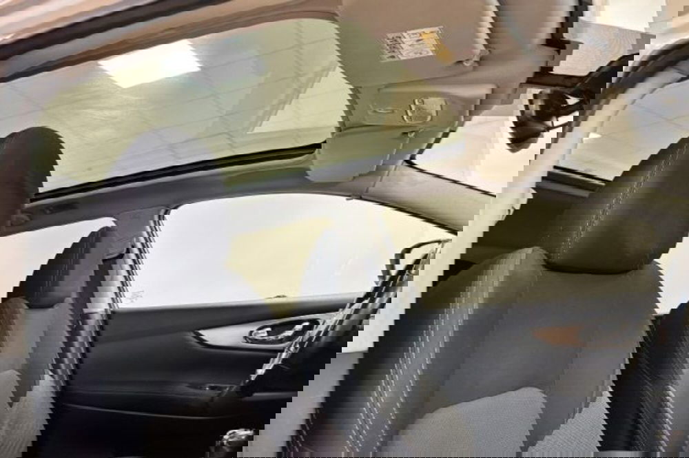 Nissan Qashqai usata a Latina (10)
