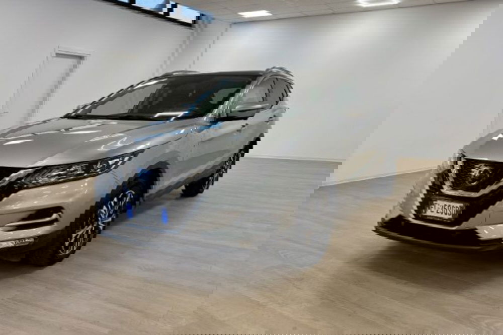 Nissan Qashqai usata a Latina (3)