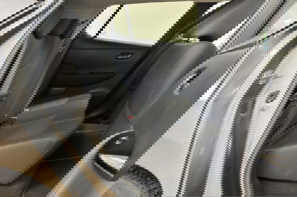 Nissan Leaf usata a Latina (10)