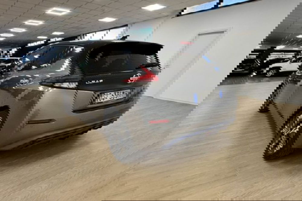 Nissan Leaf usata a Latina (5)