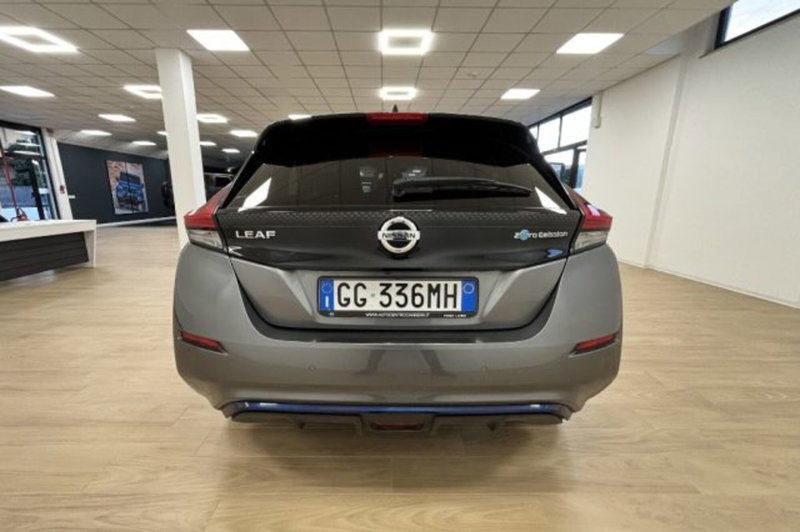 Nissan Leaf usata a Latina (6)