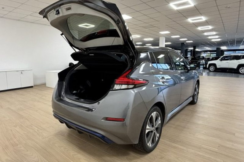 Nissan Leaf usata a Latina (7)