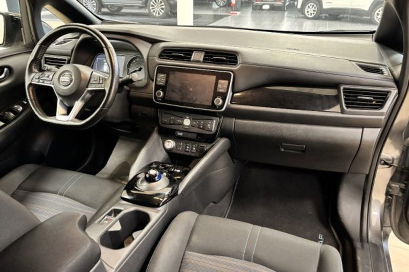 Nissan Leaf usata a Latina (9)