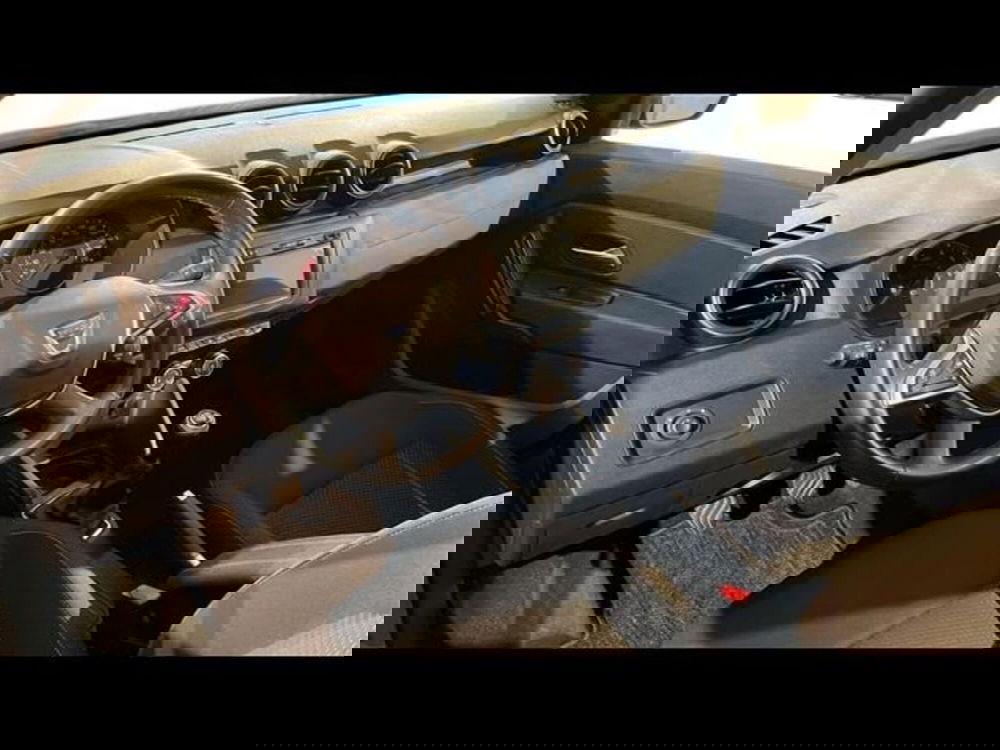 Dacia Duster usata a Firenze (10)