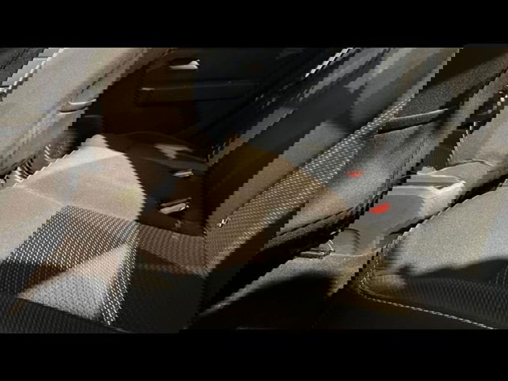 Dacia Duster usata a Firenze (13)