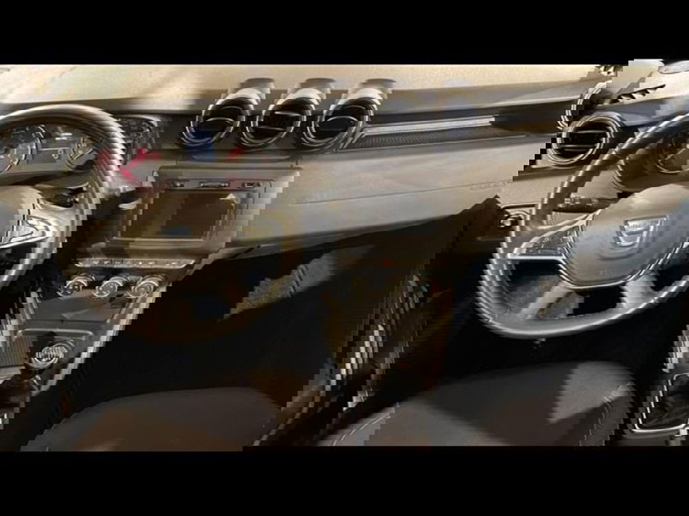 Dacia Duster usata a Firenze (7)