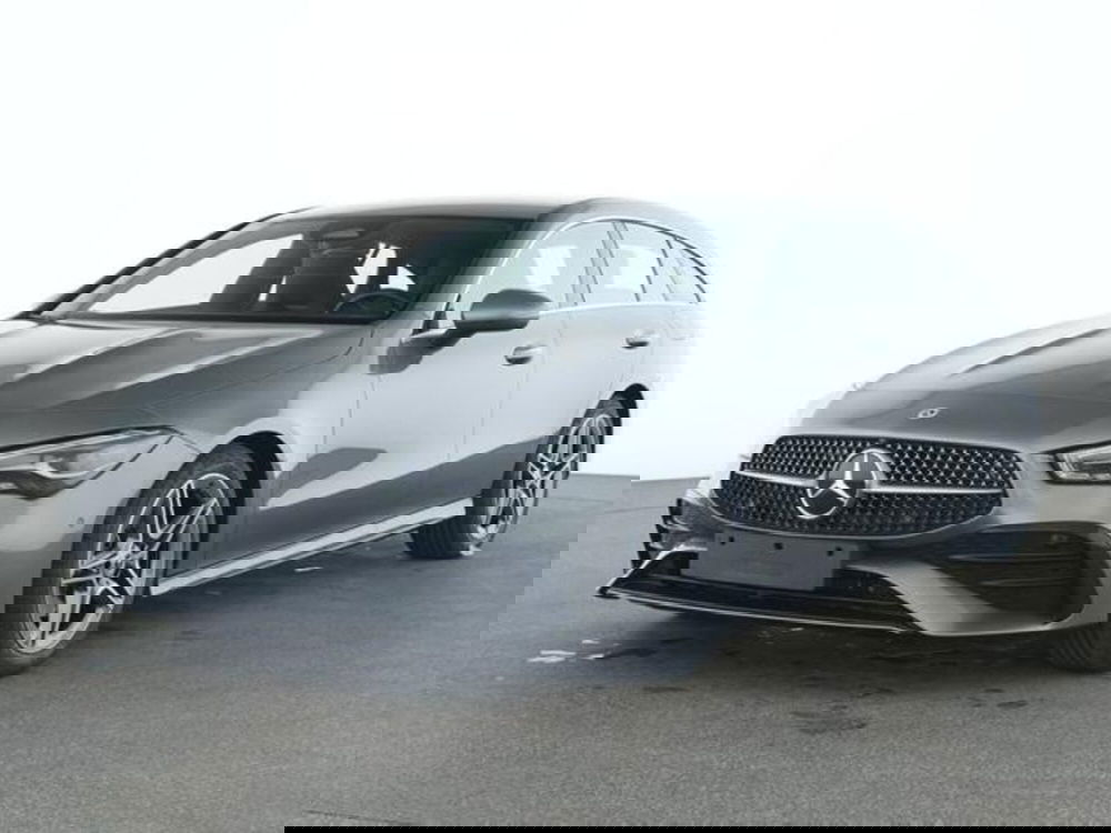 Mercedes-Benz CLA Shooting Brake usata a Milano