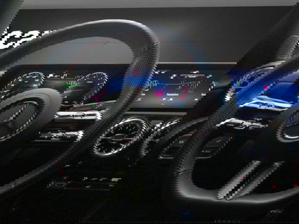 Mercedes-Benz CLA Shooting Brake usata a Milano (14)