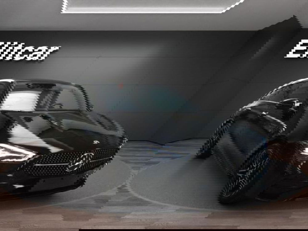 Mercedes-Benz CLA Shooting Brake usata a Milano (3)