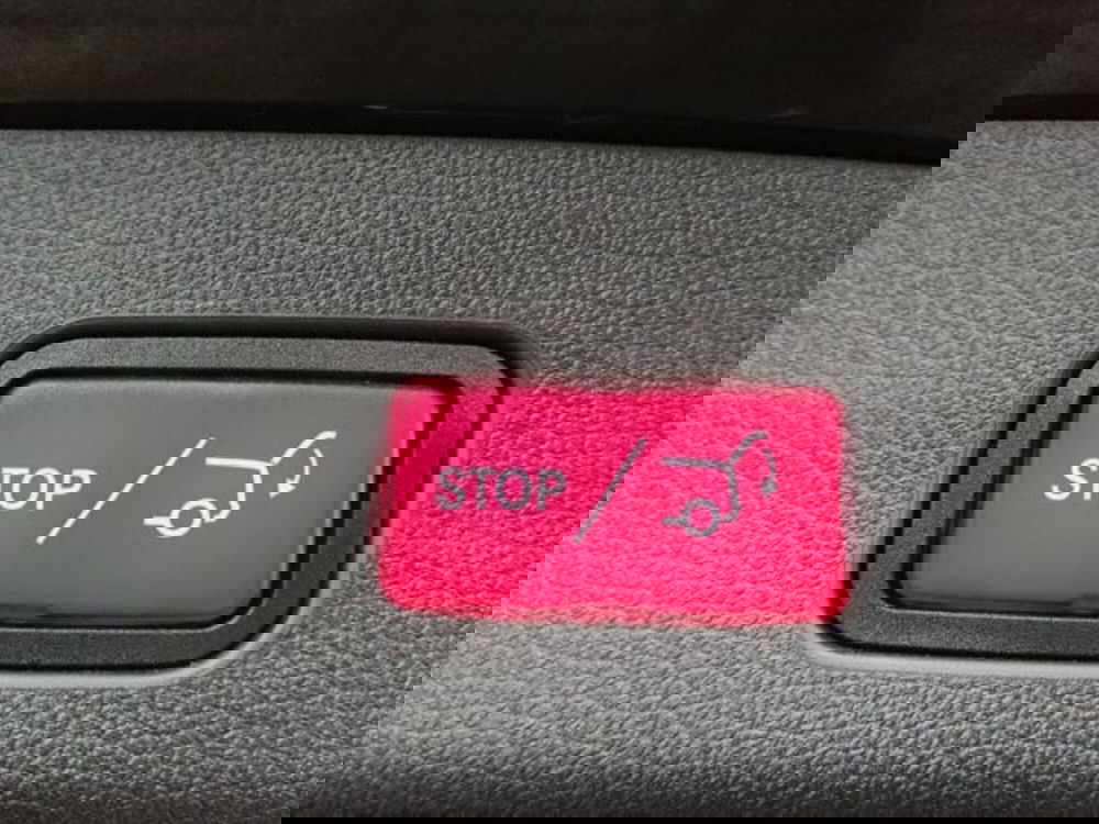 Mercedes-Benz GLC usata a Milano (18)